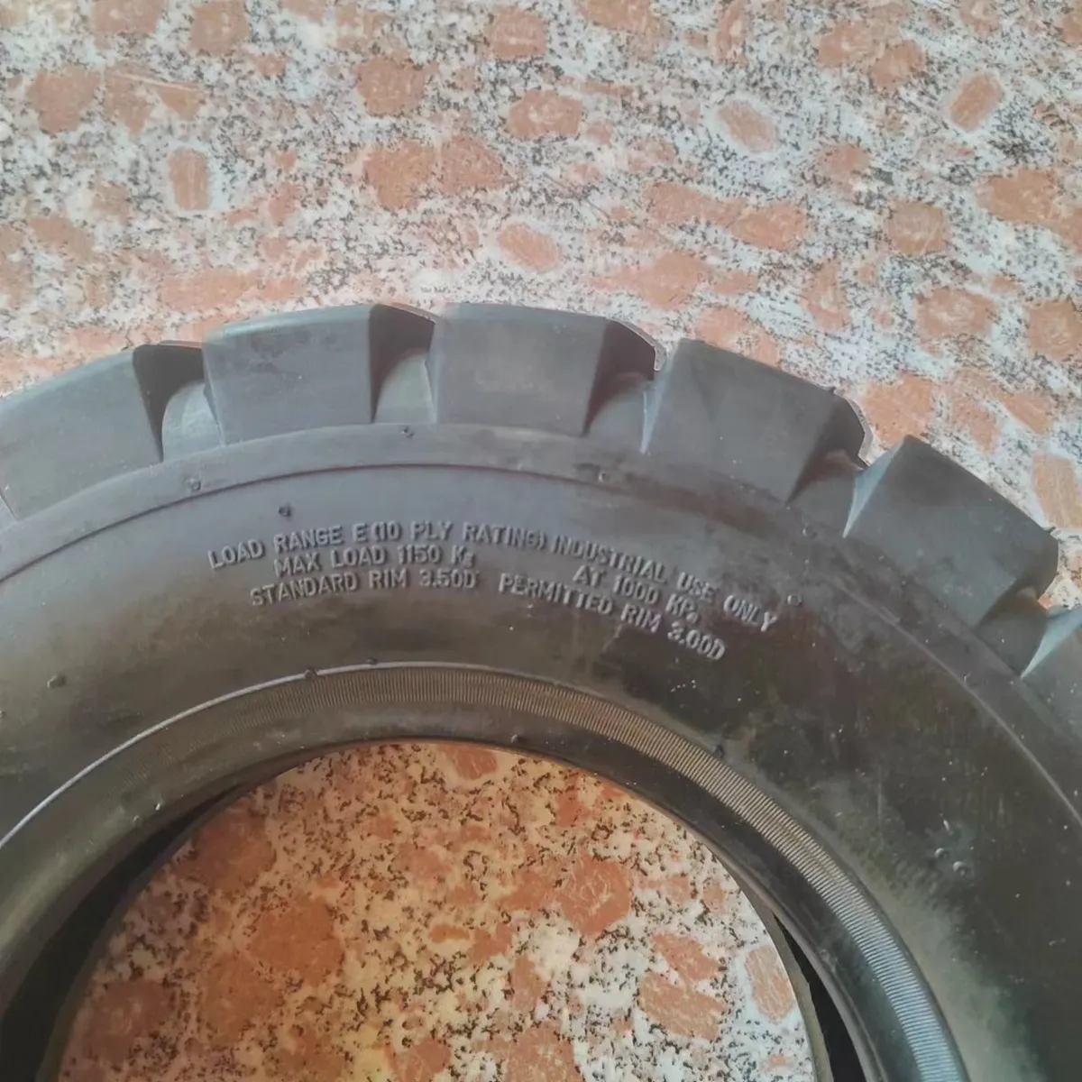 Top quality 4.00-8 industrial tire forklift tire Tricycle tire