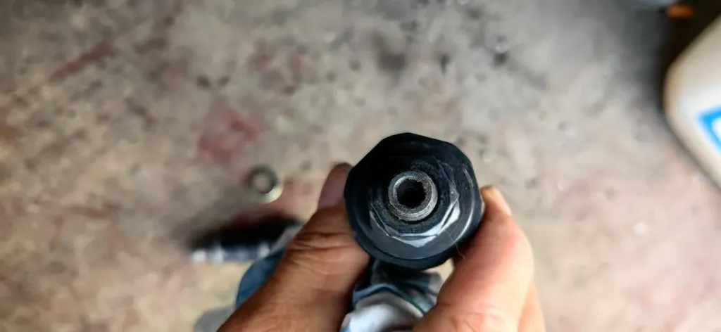 Lingong 956F forklift working pump pressure regulating valve