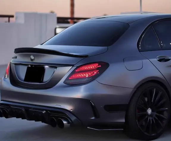 Suitable for W205 Mercedes Benz C-Class C43 C200 C260L C63coupe pressure tail