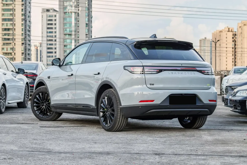 Leapmotor C11 2024 extended-range 300 Smart Drive version 