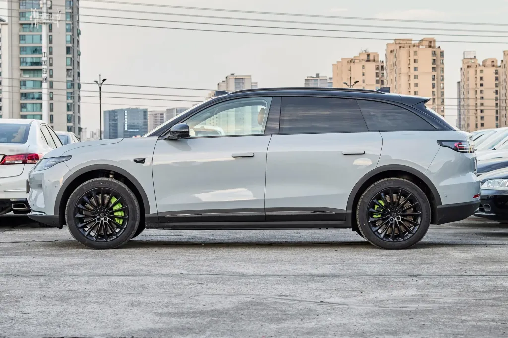 Leapmotor C11 2024 extended-range 300 Smart Drive version 