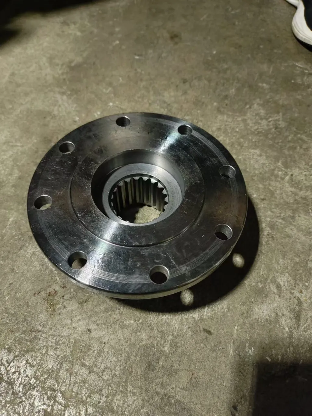 Loader 19 tooth input flange