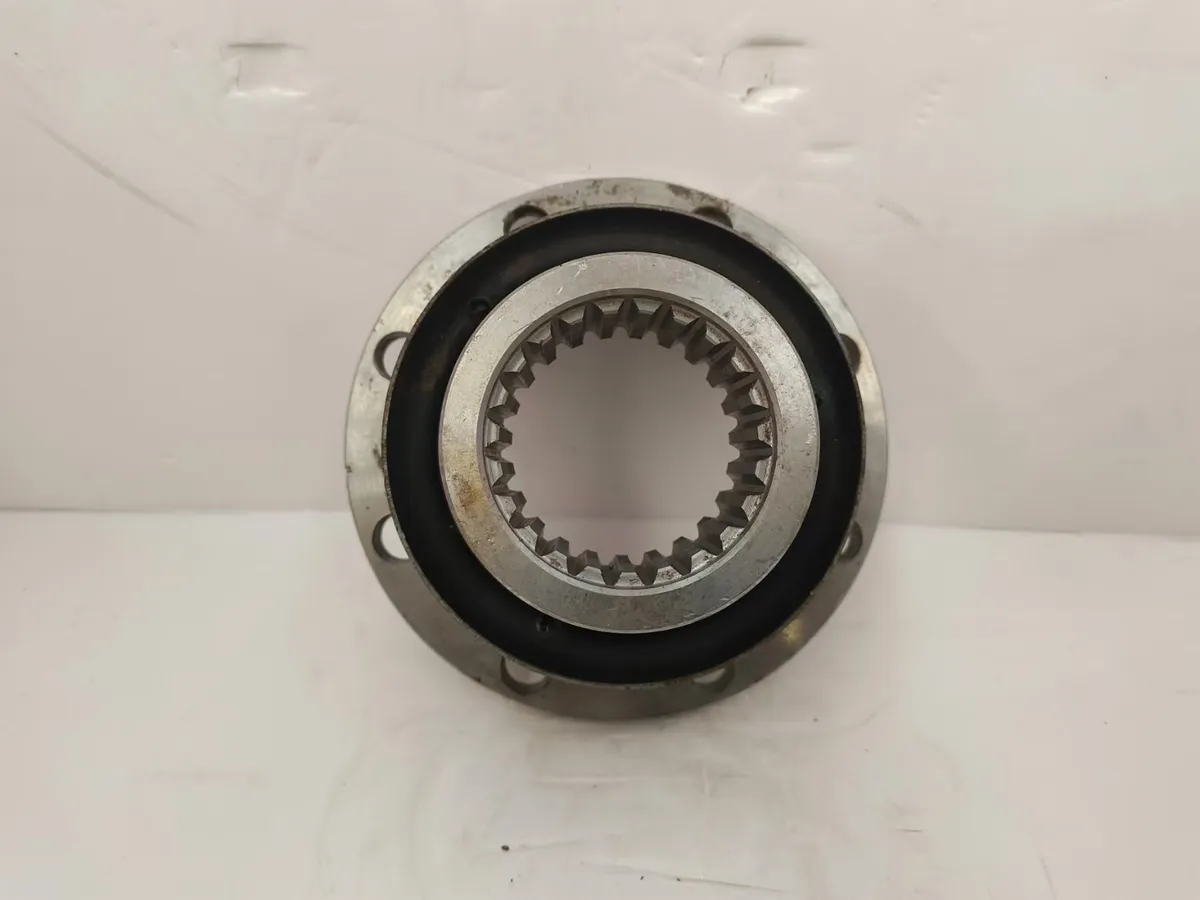 Loader Lingong type 953N input flange - 23 teeth