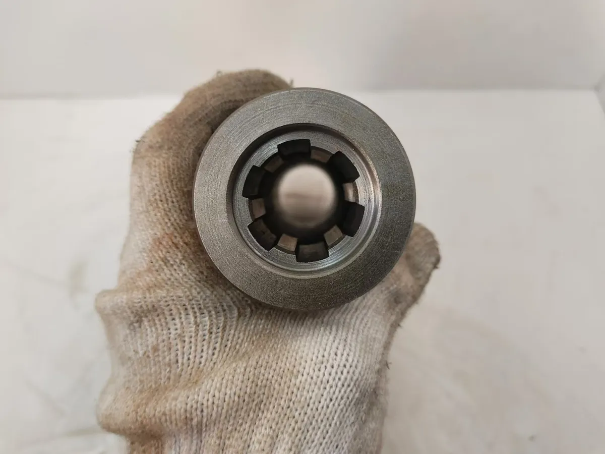 Oil pump drive shaft Longgong type splined