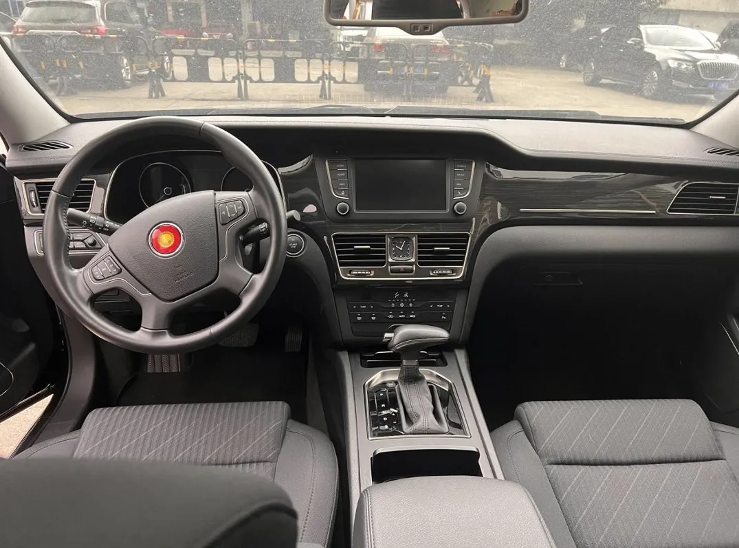 Hongqi Hongqi H7 2019 1.8T Comfort Edition
