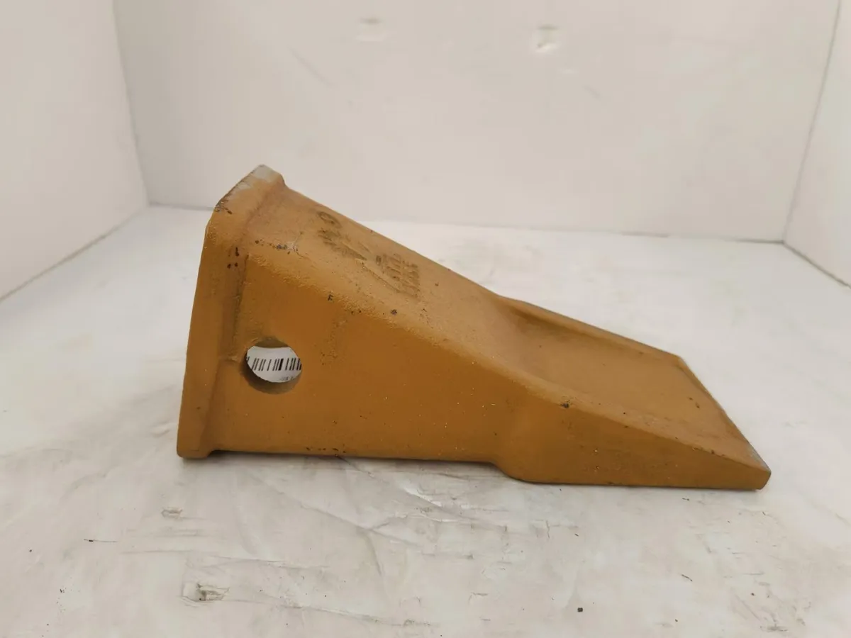 Square mouth outer ring with step teeth