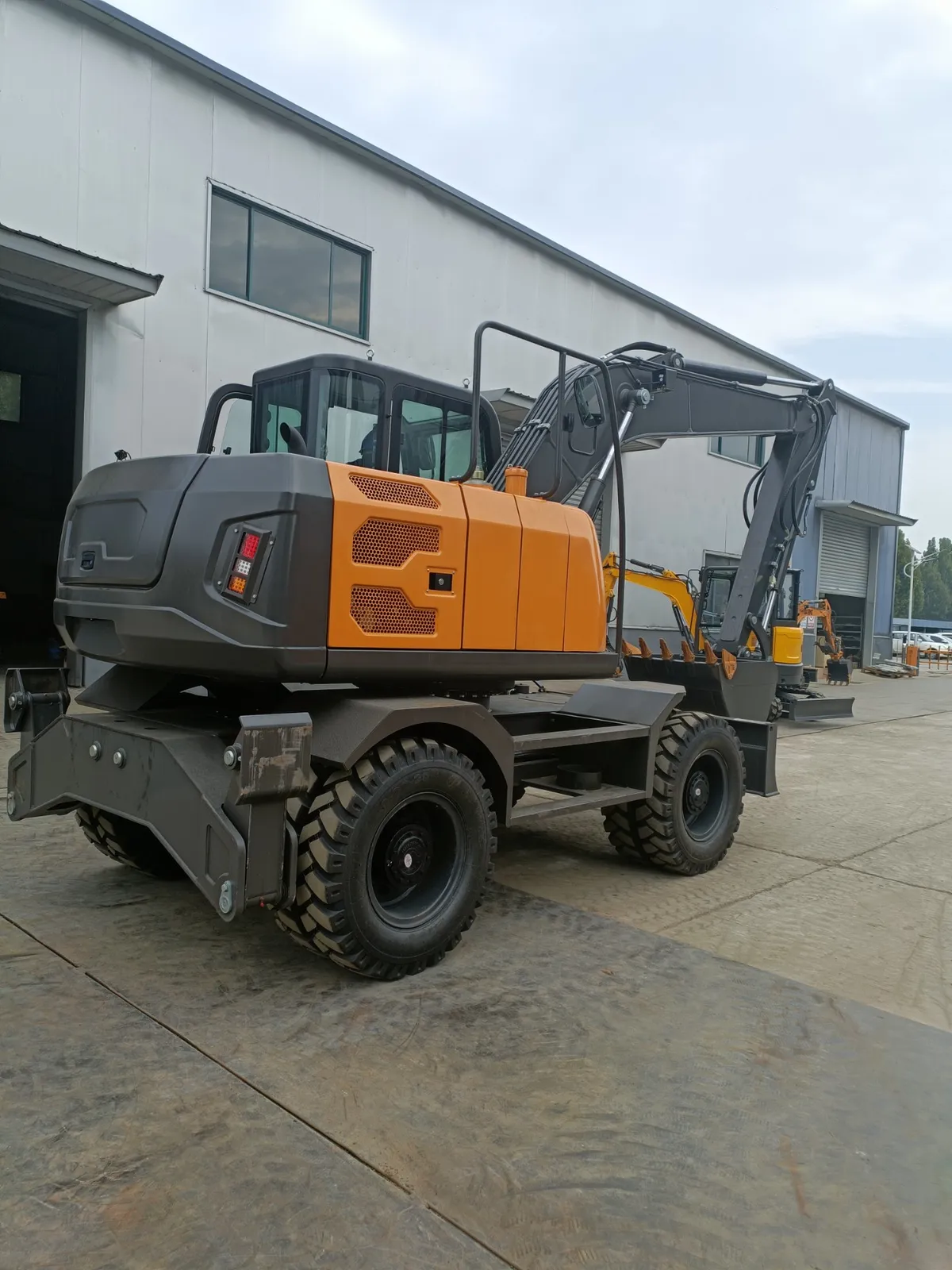 9120 automatic transmission wheeled excavator