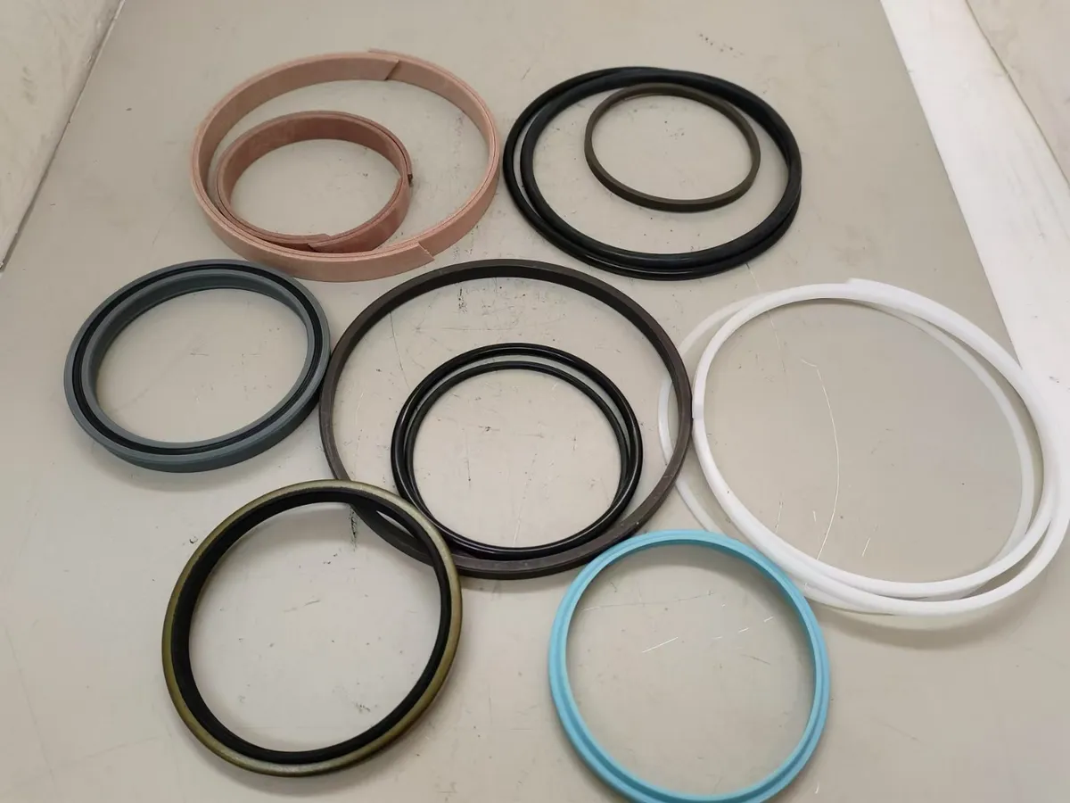 Longgong 855B 855N boom cylinder oil seal
