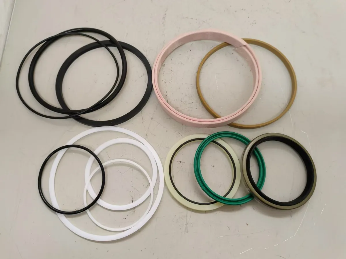 Arm cylinder oil seal (electronic fuel injection) Lingong type 933