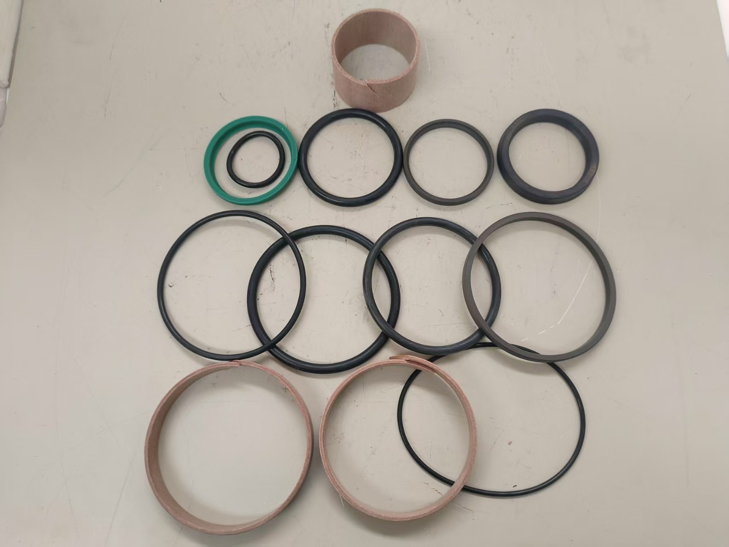 Liu gong type 860/862 steering oil seal
