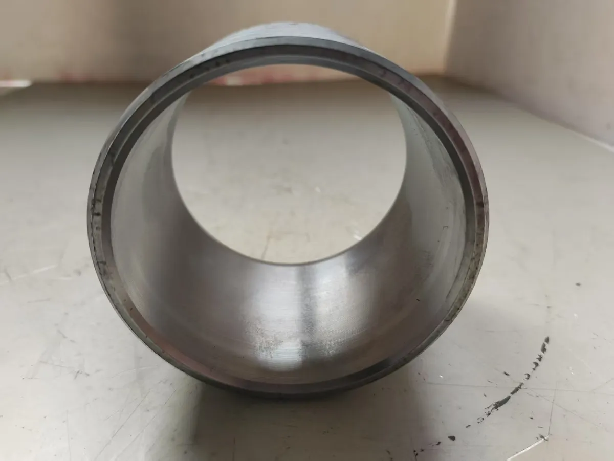 The upper shaft of the Longgong 853 type articulating pin does not have a side.