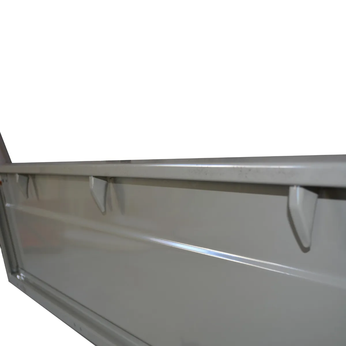 TAIL GATE FOR TRUCK BED, 1968-1984, FOR TOYOTA LAND CRUISER FJ45 , (STEEL)