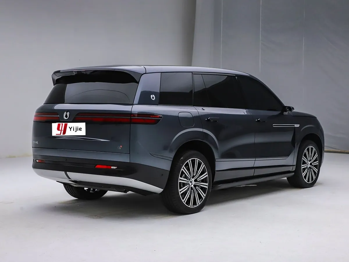 2025 BYD Brand Denza N9 Hybrid SUV Large SUV Hot Selling New Engine Vehicle N9 SUV