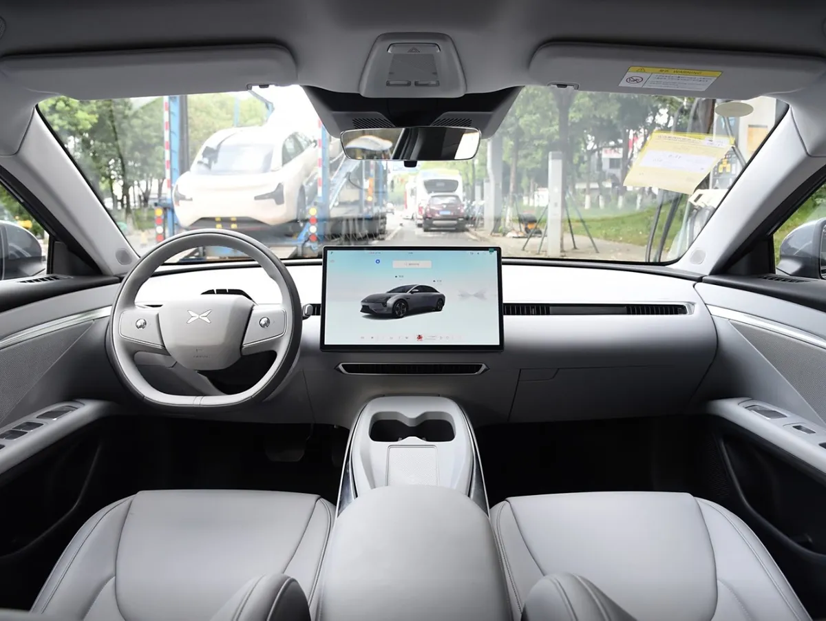 Xpeng Motors MONA MO3 2024 Model 515 Long Range