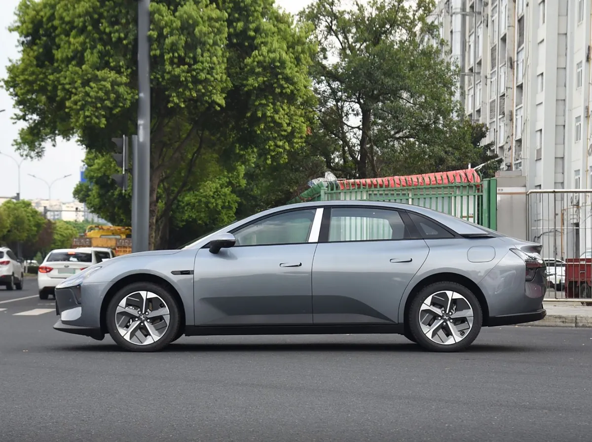 Xpeng Motors MONA MO3 2024 Model 515 Long Range