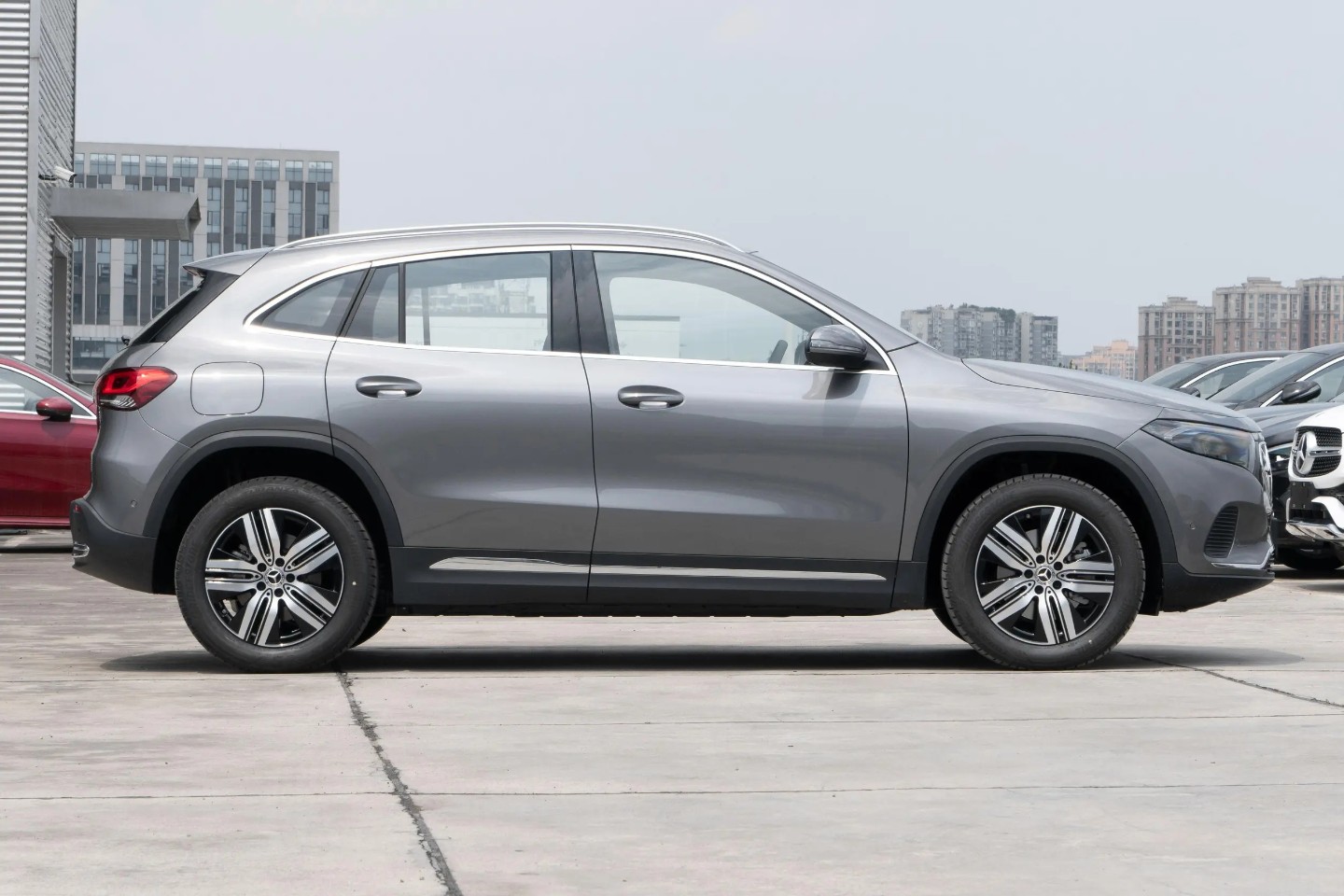 Mercedes-Benz EQA 2025 Model EQA 260+