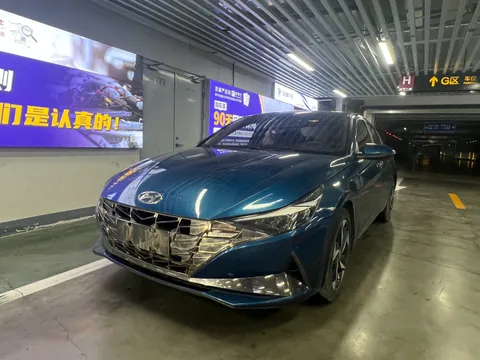 Hyundai Elantra 2021 240TGDi DCT LUX Premium Edition