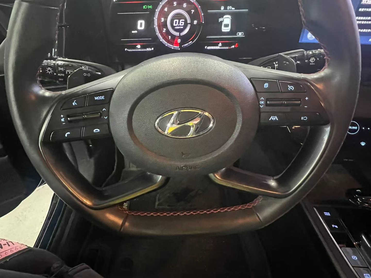 Hyundai Elantra 2021 240TGDi DCT LUX Premium Edition