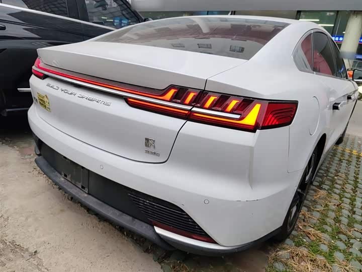 BYD Han 2020 EV All-Wheel Drive High-Performance Flagship Model