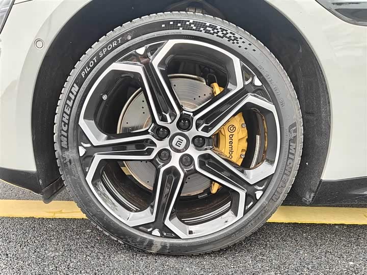 Xiaomi SU7 2024 Rear-Wheel Drive Long-Range Intelligent Driving Version