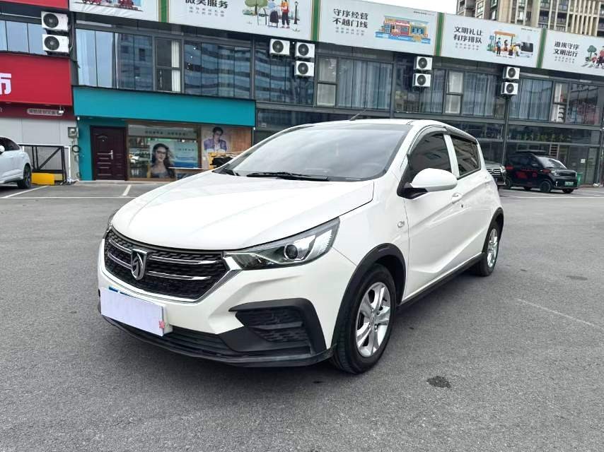 宝骏310