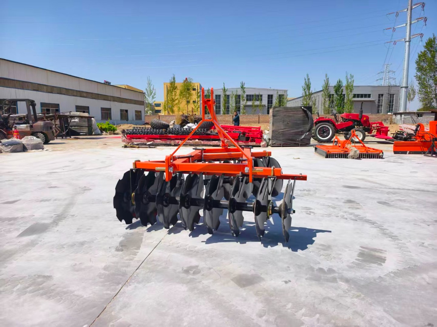 Medium Disc Harrow 1BJX-1.8 &ndash; Heavy-Duty Agricultural Disc Harrow for Tractor Use