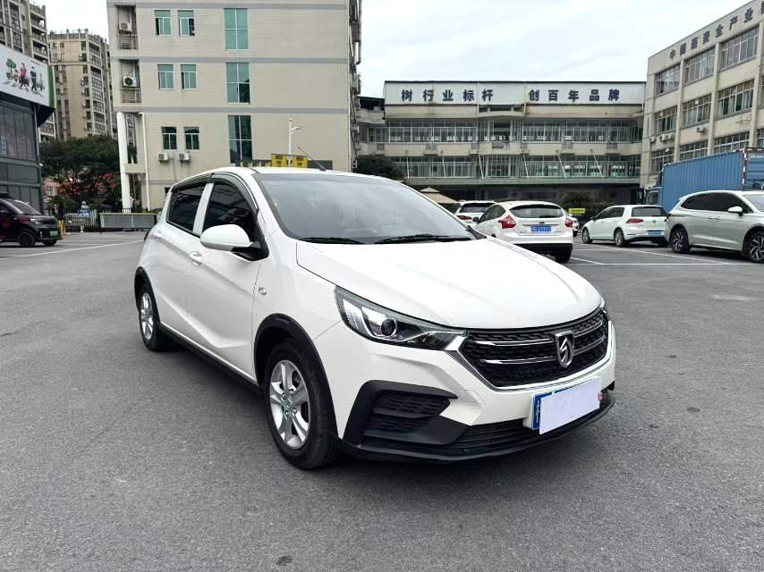 宝骏310