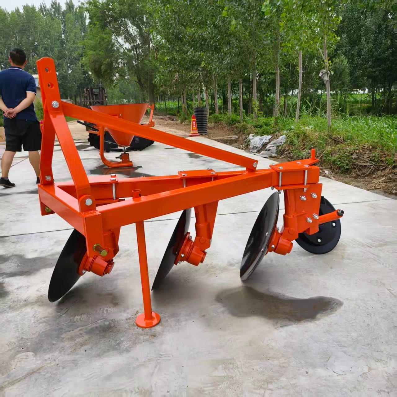 Disc Plow 1LYQ-320 &ndash; Heavy-Duty Farm Disc Plow for Tractors