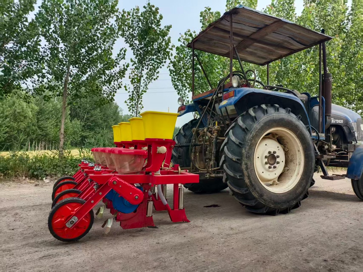 2BGYF-4 Corn Planter &ndash; Heavy-Duty Precision Seeder for Efficient Maize Farming