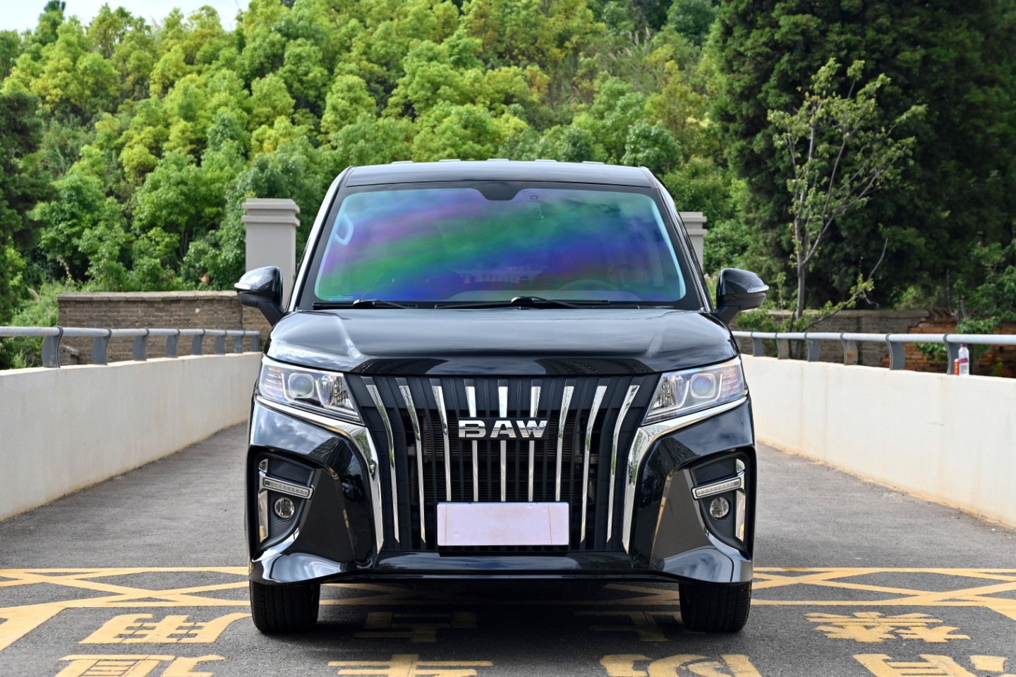 Beiqi Ruisheng ace M7 MPV