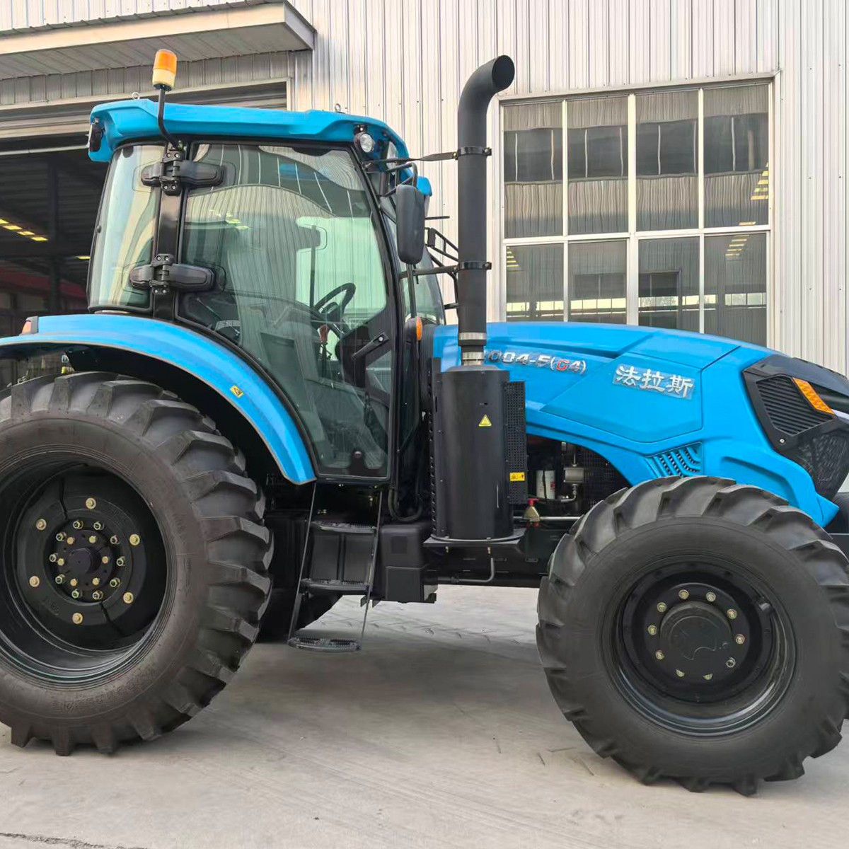 Tractor 2004 Farm Tractor with Heavy-Duty Tires and Reliable Engine