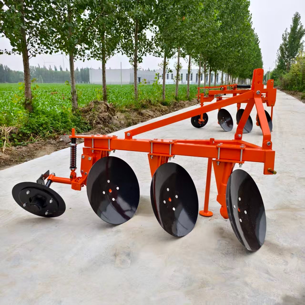 Disc Plow 1LYQ-320 &ndash; Heavy-Duty Agricultural Disc Harrow for Tractor-Mounted Tillage