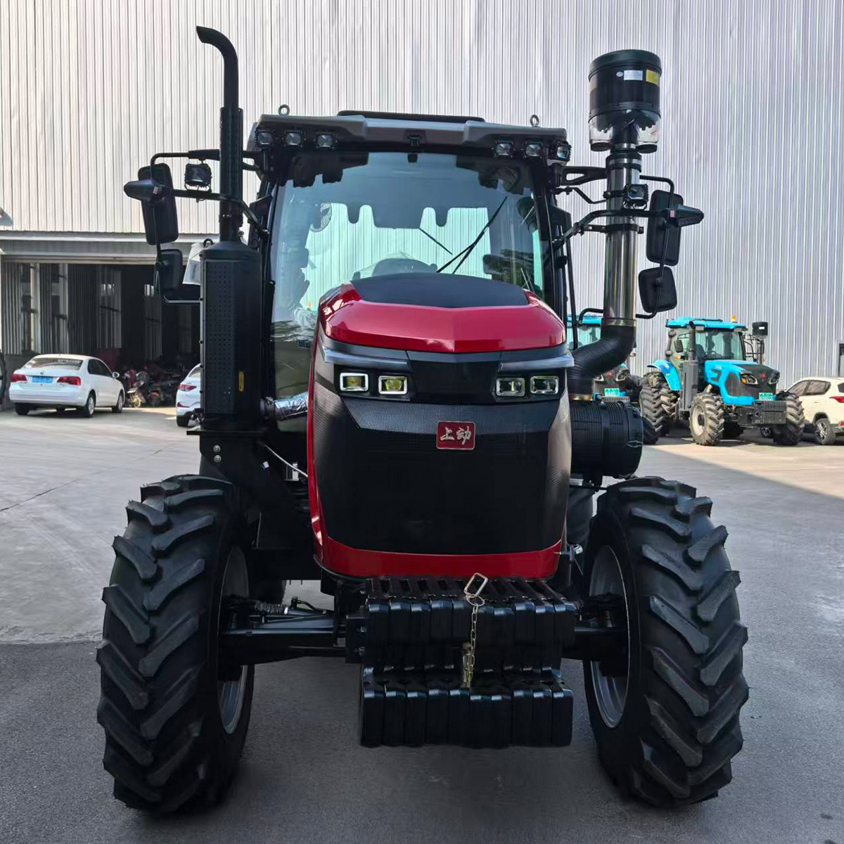 Tractor SH1404 &ndash; Reliable Compact Diesel Tractor for Farming, Landscaping & Small-Scale Agriculture