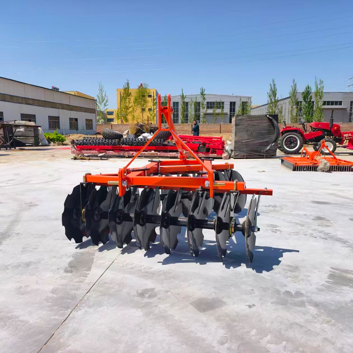 Medium Duty Harrow 1BJX-1.8 &ndash; 1.8m Working Width, Heavy-Duty Agricultural Field Cultivator