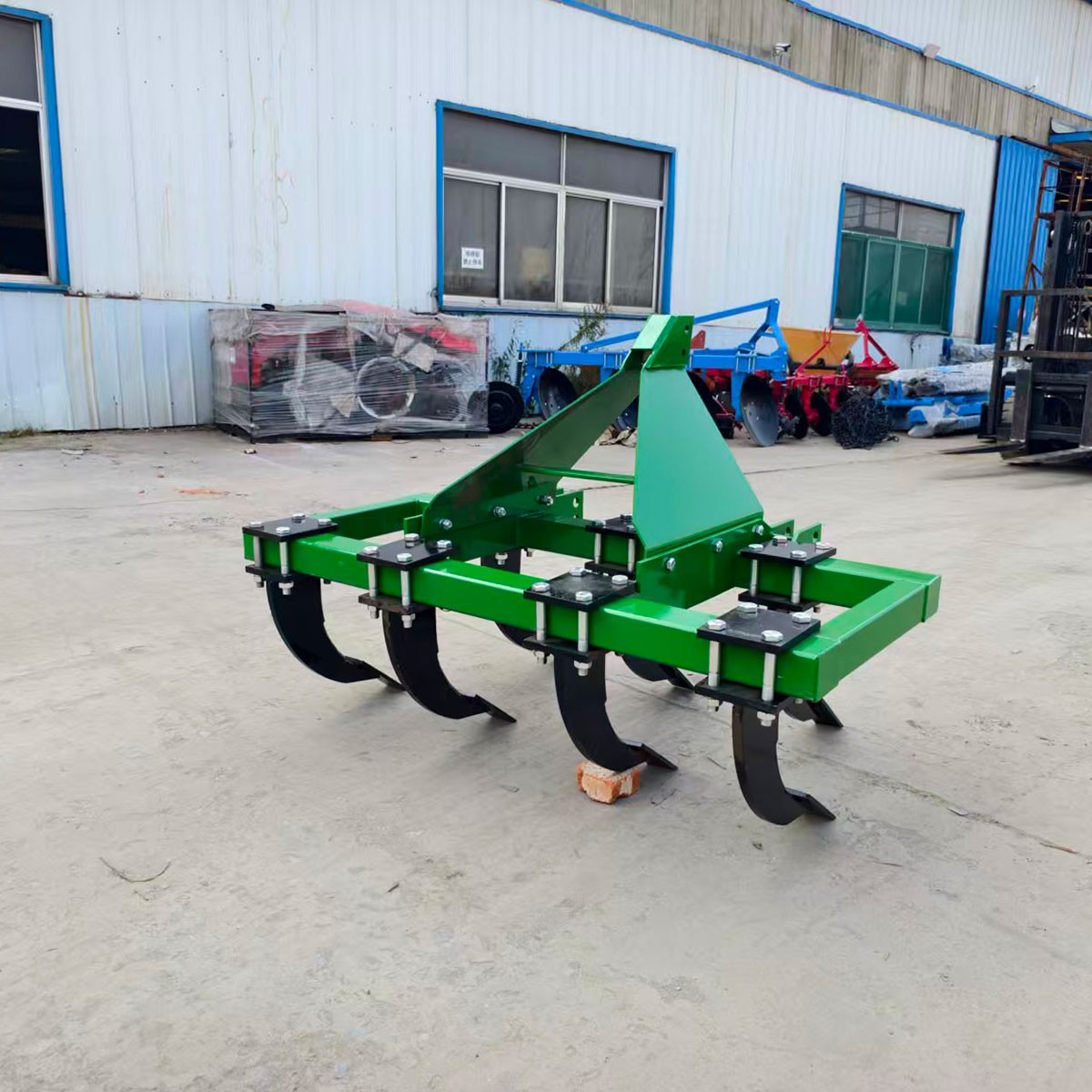 Tractor-Powered Subsoiler 3S-1.4 &ndash; Adjustable Depth Subsoil Machine for Farm Tillage