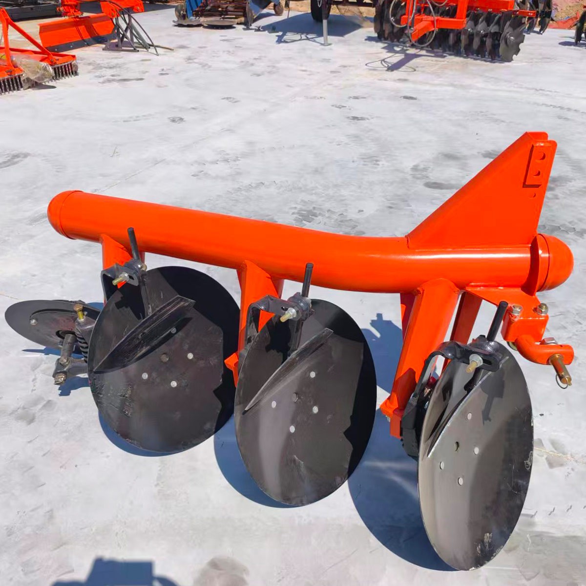 Tube Plow 1LYX-325 &ndash; Heavy-Duty 3-Row Hydraulic Subsoiler for Tractors