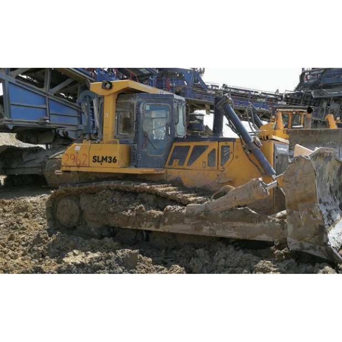 Bulldozer-SLM 36