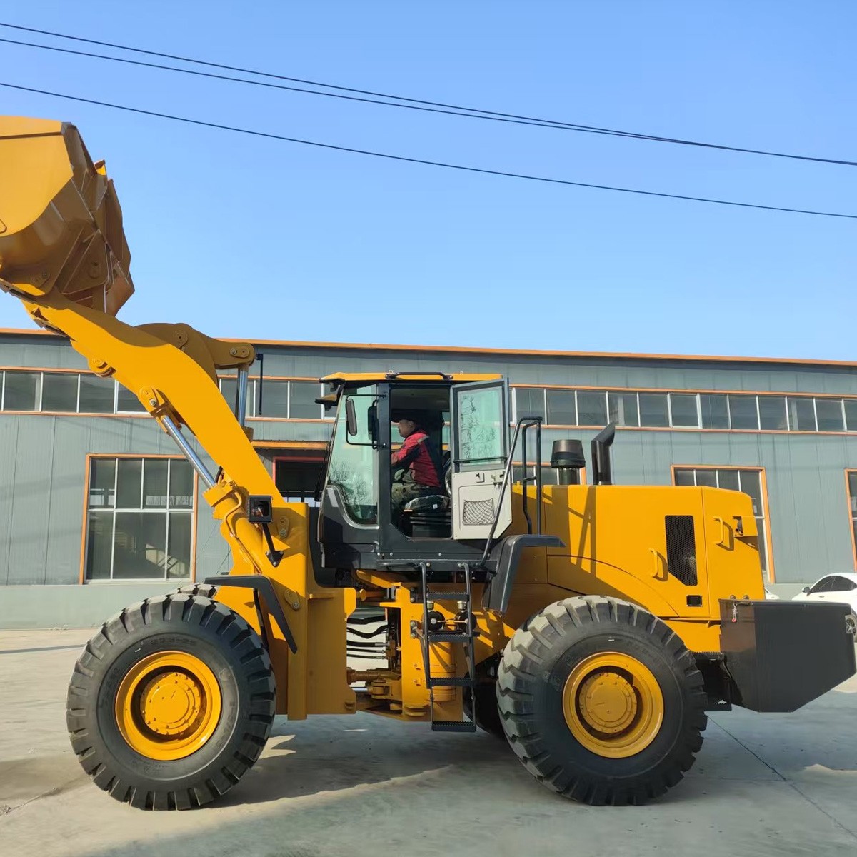 Loader 668G