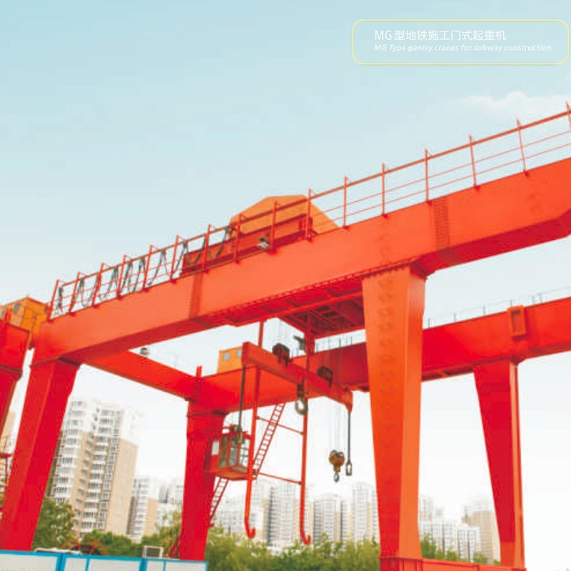 Made in China, flexible operation, mini 250kg/500kg wall-mounted jib crane (equipped with European-style wire rope electric hoist).