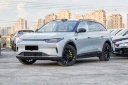 Leapmotor C11 2024 extended-range 300 Smart Drive version 