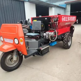 1.5 cubic meter three-wheeled manure spreader