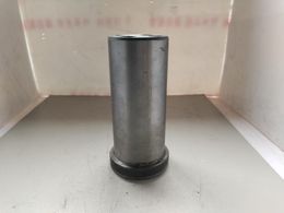 Hinge pin on a temporary worker type 953