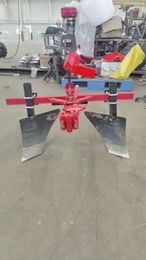 Cage removal machine