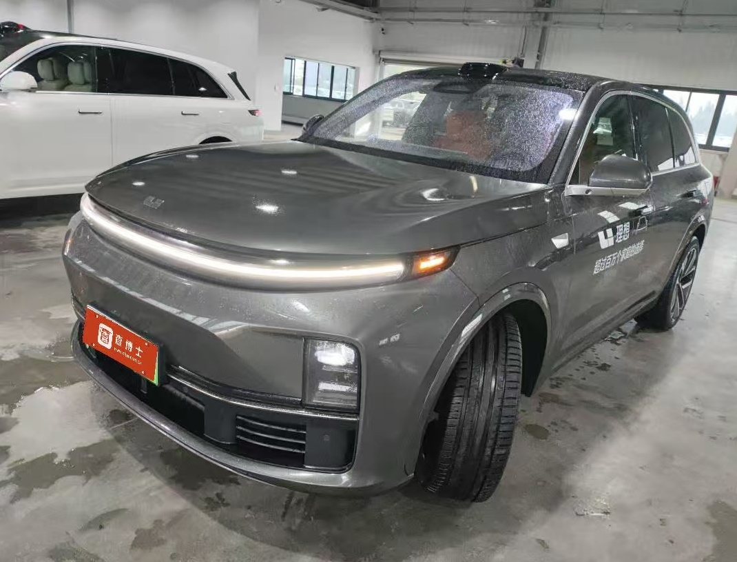 Li Auto L7 2024 Ultra Edition Gray Metallic Paint Black & Orange Two-tone Interior 21-inch Silver-Gray Two-tone Wheels21488