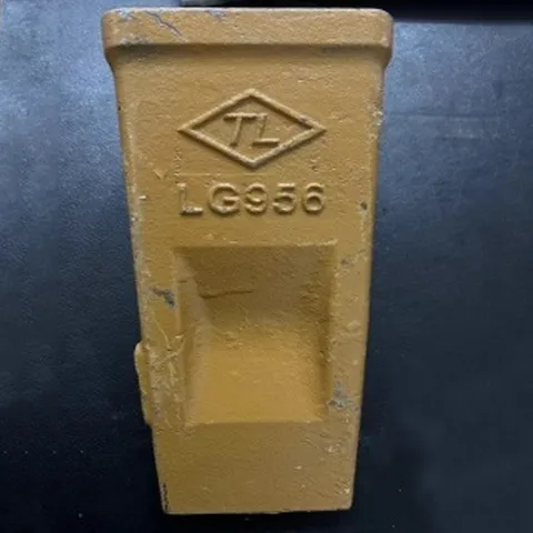 Lingong & Shanong Universal Excavator Bucket Tooth Sleeve &ndash; Durable Replacement for Heavy-Duty Digging