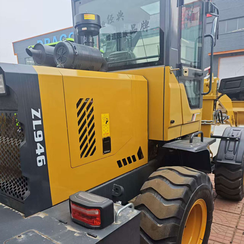 Shanlin Heavy Industry - Model 946 - 2-ton Loader