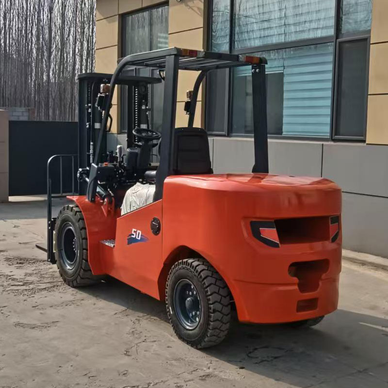 Shanlin Heavy Industry - 5-ton forklift