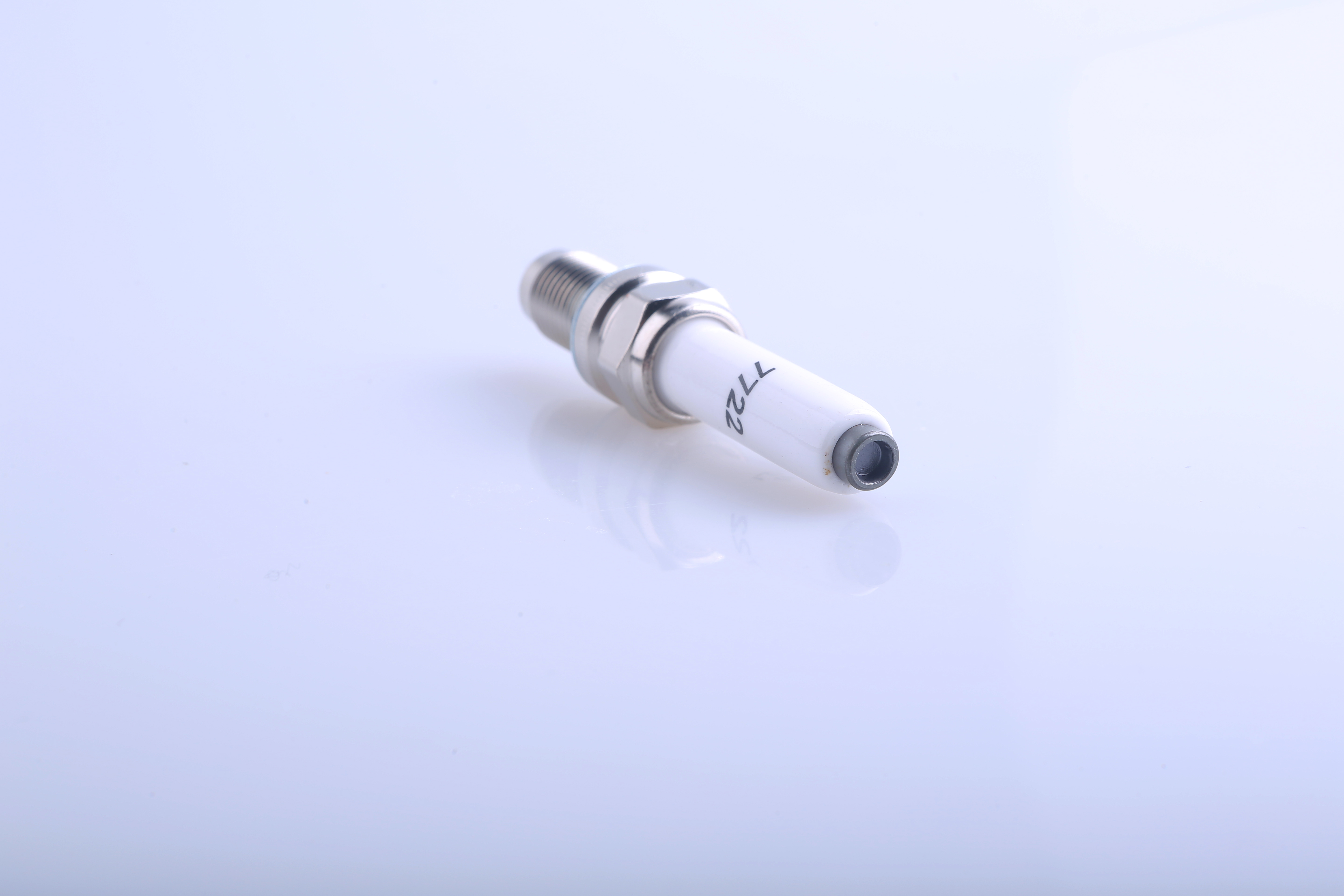 Spark Plug Model 7722 High-Quality Engine Spare Part
