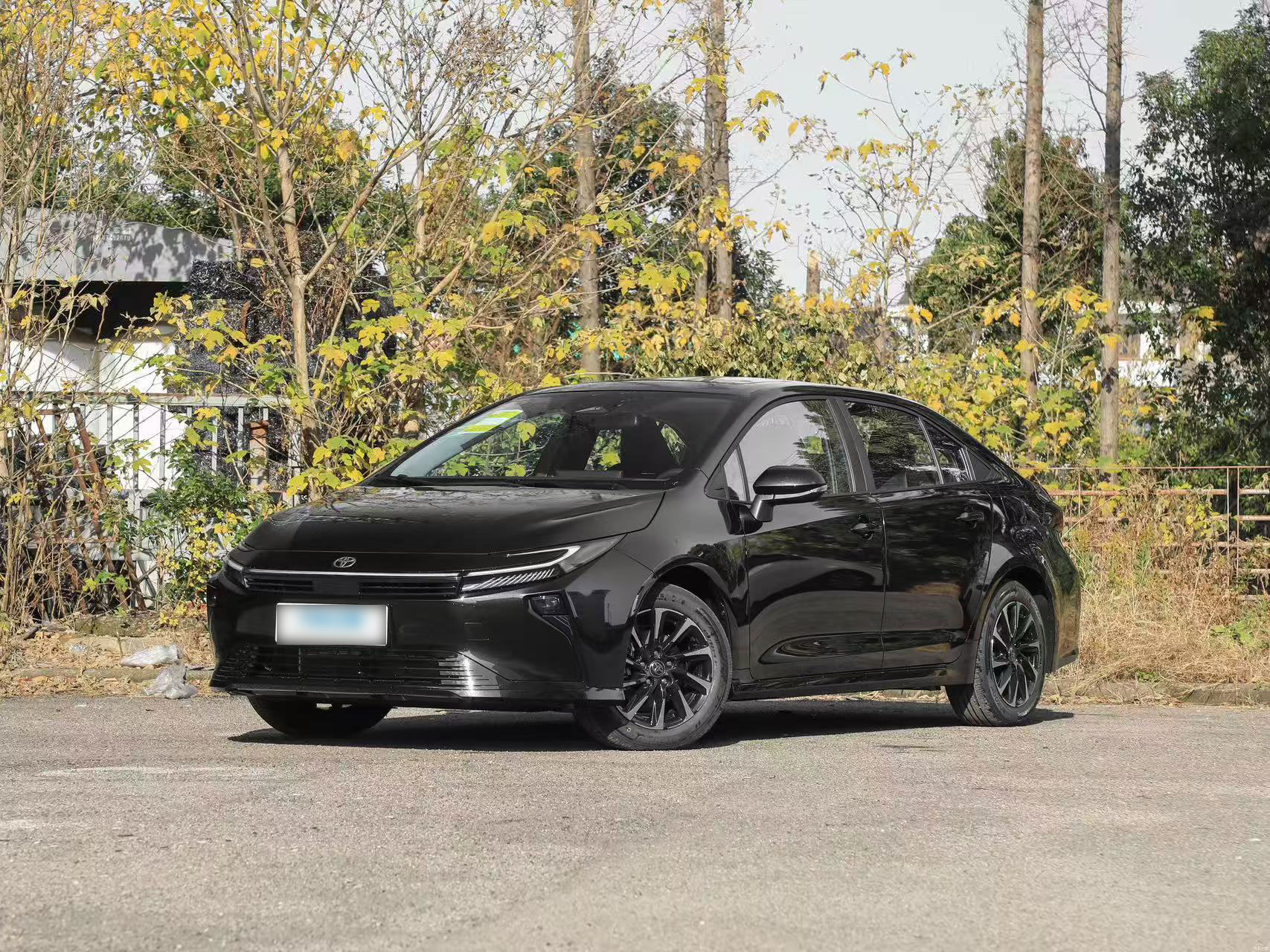 2026 تويوتا كورولا 1.8L إصدار النخبة الهجين